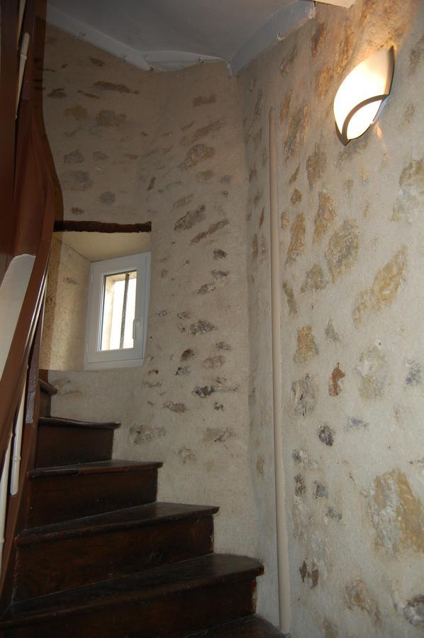 Appart'Hotel La Suze Sur Sarthe ภายนอก รูปภาพ